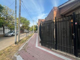 Foto 3 de Casa en venta - 4 Dormitorios 2 Baños - 233Mts2 - Cochera - Córdoba Capital