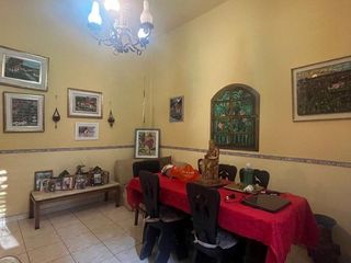 Foto 8 de Casa en venta - 4 Dormitorios 2 Baños - 233Mts2 - Cochera - Córdoba Capital