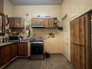 Foto 21 de Casa en venta - 4 Dormitorios 2 Baños - 233Mts2 - Cochera - Córdoba Capital