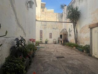 Foto 29 de Casa en venta - 4 Dormitorios 2 Baños - 233Mts2 - Cochera - Córdoba Capital