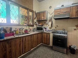 Foto 14 de Casa en venta - 4 Dormitorios 2 Baños - 233Mts2 - Cochera - Córdoba Capital