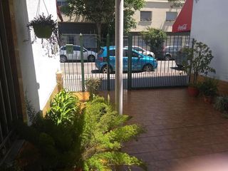 Foto 2 de Casa - Lomas de Zamora Este