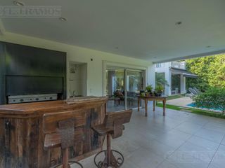 Foto 9 de Casa con 4 dormitorios en venta en LOS CASTORES