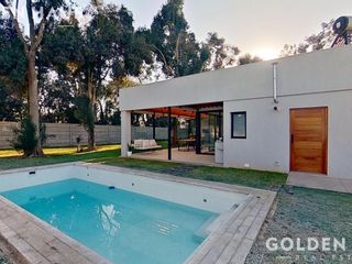 Foto 3 de VENTA casa 4 ambientes en Barrio San Matías