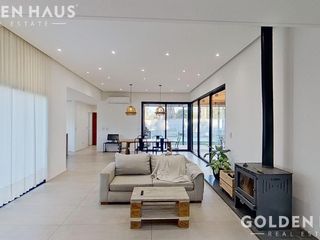 Foto 4 de VENTA casa 4 ambientes en Barrio San Matías