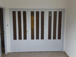 Foto 2 de CASA 3 DORMITORIOS y 2 DPTOS - ALONSO DE ERCILLA 3700 - B° LOS GIGANTES