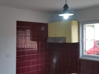 Foto 3 de CASA 3 DORMITORIOS y 2 DPTOS - ALONSO DE ERCILLA 3700 - B° LOS GIGANTES