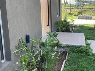 Foto 3 de Casa 4 ambientes en BARRIO VISTAS con pileta - Puertos OPORTUNIDAD