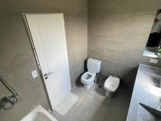 Foto 21 de Casa 4 ambientes en BARRIO VISTAS con pileta - Puertos OPORTUNIDAD