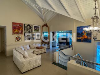 Foto 13 de Casa en venta en Lomas de la Carolina con fondo GOLF