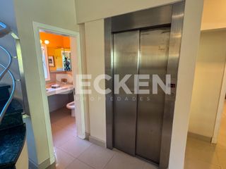Foto 22 de Casa en venta en Lomas de la Carolina con fondo GOLF