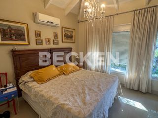 Foto 27 de Casa en venta en Lomas de la Carolina con fondo GOLF