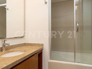 Foto 8 de Apartamento para Arriendo con balcon en Chapinero Alto
