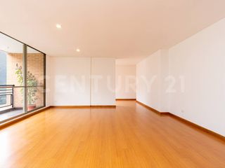 Foto 3 de Apartamento para Arriendo con balcon en Chapinero Alto