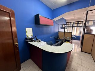 Foto 1 de VENTA  OFICINA SUITE CENTRO  SECTOR MALECON 2000 (JLR )
