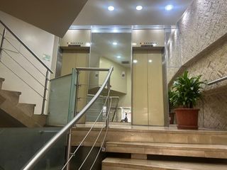 Foto 2 de VENTA  OFICINA SUITE CENTRO  SECTOR MALECON 2000 (JLR )