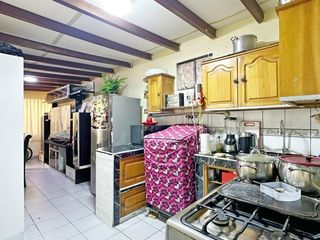 Foto 18 de Venta de Edificio de tres pisos a precio de Ocasión!