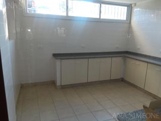 Foto 6 de Edificio Comercial - venta - Escobar Garín