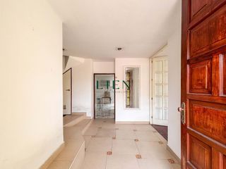 Foto 30 de Ideal para empresa y/o oficinas administrativas – 3 Pisos – Zona Estratégica