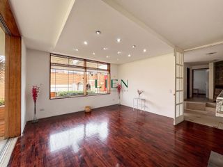 Foto 35 de Ideal para empresa y/o oficinas administrativas – 3 Pisos – Zona Estratégica