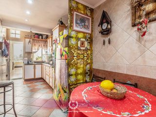 Foto 3 de Venta departamento 4 ambientes contrafrente 132M² 2 patios baño toilette Boedo apto profesional