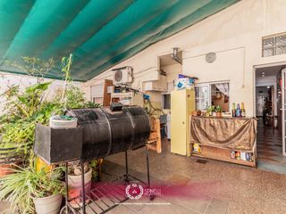Foto 12 de Venta departamento 4 ambientes contrafrente 132M² 2 patios baño toilette Boedo apto profesional