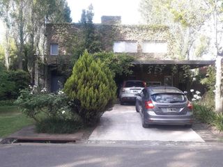 Foto 4 de CASA ROBLE JOVEN TORTUGAS