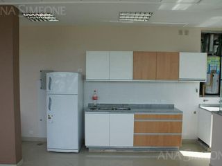 Foto 4 de Oficinas - Alquiler - Moreno