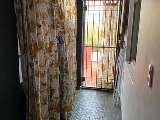 Foto 4 de Casa en Venta con Importante Local en esquina - Posibilidad renta y vivienda