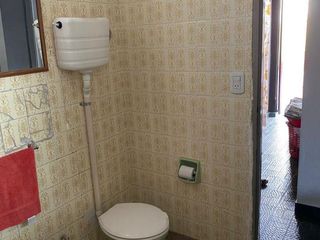 Foto 13 de Casa en Venta con Importante Local en esquina - Posibilidad renta y vivienda