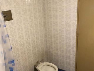 Foto 14 de Casa en Venta con Importante Local en esquina - Posibilidad renta y vivienda