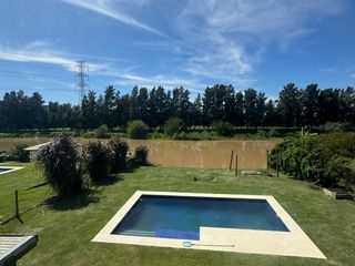 Foto 7 de Casa sobre lote de 1000m2 con costa al rio