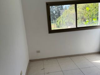Foto 20 de Casa sobre lote de 1000m2 con costa al rio