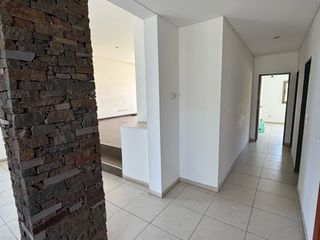 Foto 23 de Casa sobre lote de 1000m2 con costa al rio