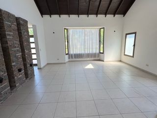 Foto 11 de Casa sobre lote de 1000m2 con costa al rio