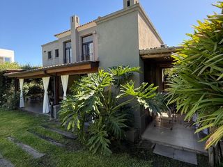 Foto 31 de Casa en  venta en lote interno del barrio Santa Barbara, Tigre