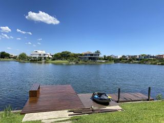 Foto 18 de Alquiler Departamento con Jardín y Parrilla, ENYOI, Islas del Golf, Nordelta