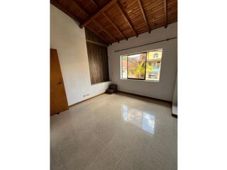 Foto 9 de Casa y apartamento en venta en Cabañitas Bello