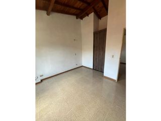 Foto 11 de Casa y apartamento en venta en Cabañitas Bello