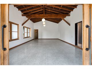 Foto 31 de Renta casa amoblada en Alto de Las Palmas con diseño artistico