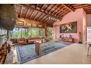 Foto 6 de Renta casa amoblada en Alto de Las Palmas con diseño artistico