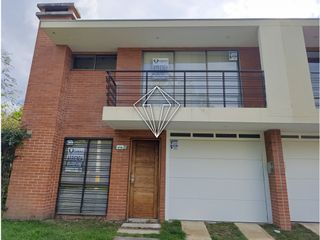Foto 1 de Arriendo casa en unidad abierta en La Ceja