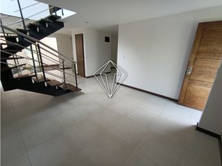Foto 3 de Arriendo casa en unidad abierta en La Ceja