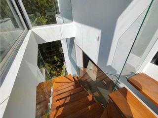 Foto 9 de Hermosa Casa Envig El Atravesado 400m2 💰2350 Mill