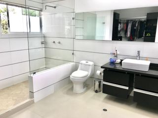 Foto 12 de Venta De Casa En Cali Condominio Pance