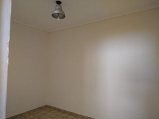 Foto 6 de Casa PH en alquiler en Lanus Este