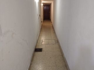 Foto 1 de Casa PH en alquiler en Lanus Este