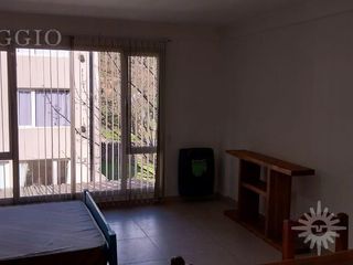 Foto 8 de DEPARTAMENTO CENTRICO EN  EL BOLSON (FR-22)