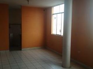 Foto 8 de SE VENDE DEPARTAMENTO EN 3er PISO CERCA AL MALL AVENTURA DE CHICLAYO