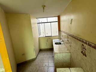Foto 2 de SE VENDE DEPARTAMENTO EN 3er PISO CERCA AL MALL AVENTURA DE CHICLAYO